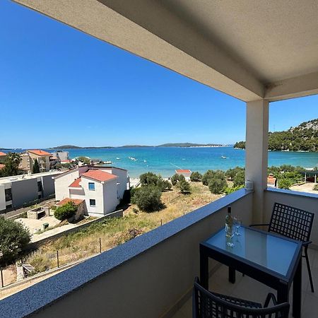 Sea View Apartments Zaboric Luaran gambar